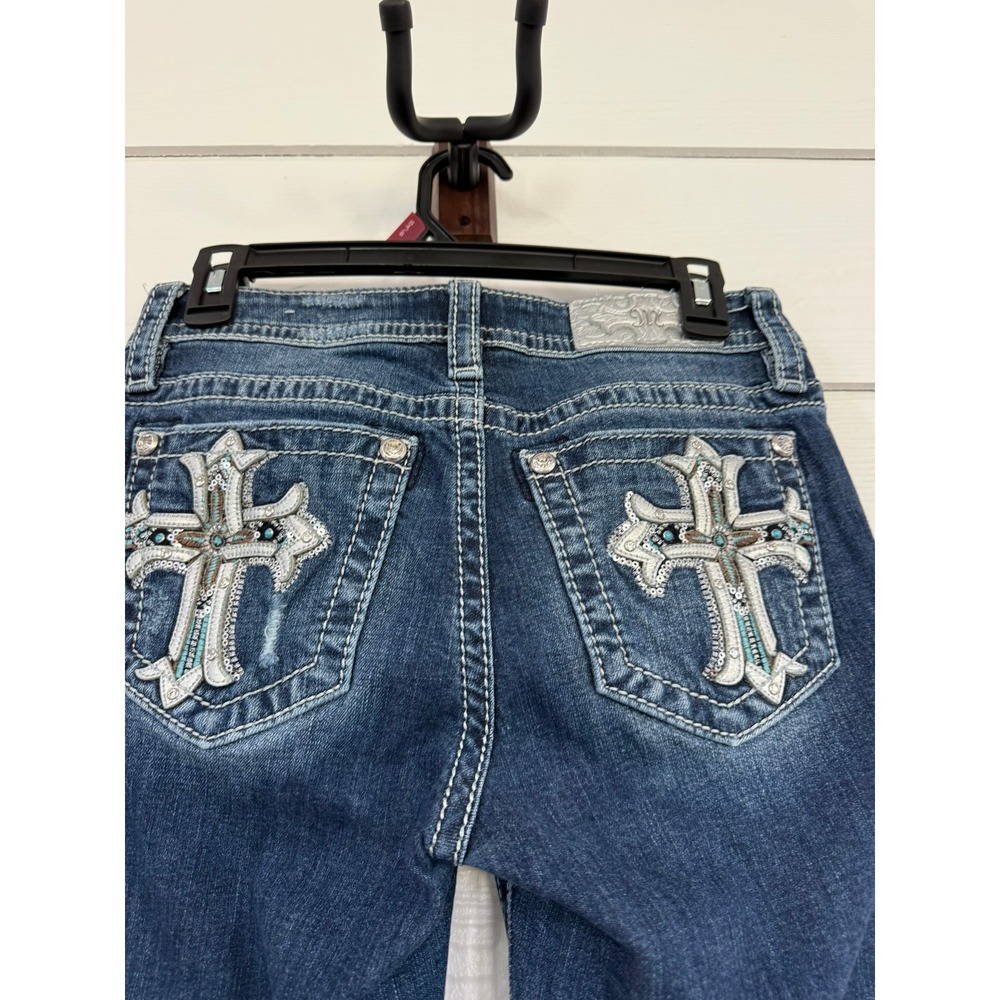 #D- 051- Miss Me Low Rise Tailored Bootcut Jeans Dark Wash Cross Embellished - Picture 4 of 8
